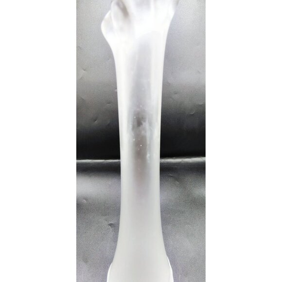 Bud Vase Fenton Satin Glass Lion Head Frosted Clear Crystal Signed Vintage Retro - Picture 6 of 15